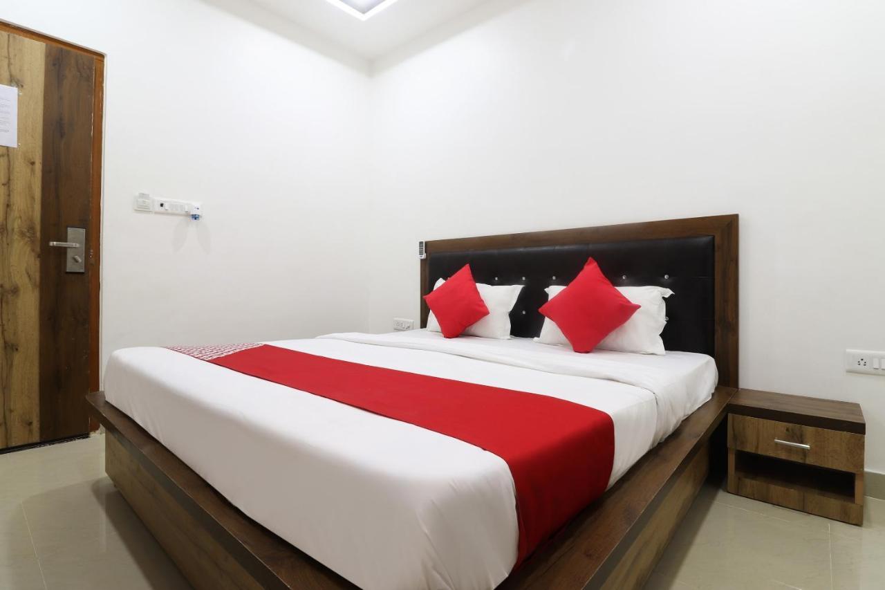 Hotel O Vrindavan Inn Near Lulu Mall Bijnaur Экстерьер фото